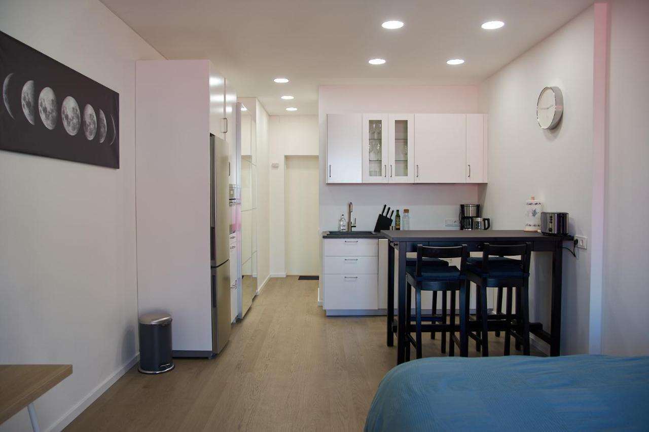 Studio Apartment In The Heart Of Riga Old Town Buitenkant foto