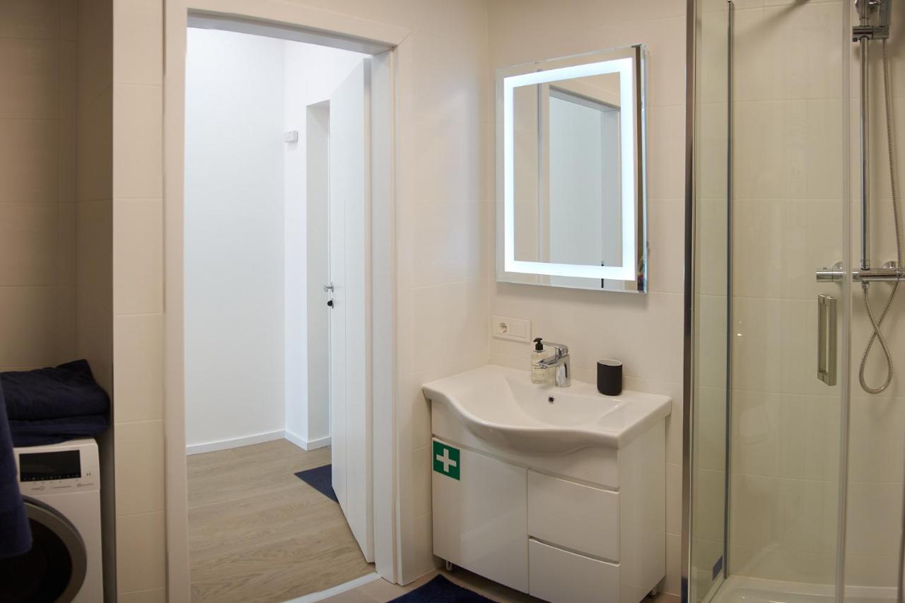Studio Apartment In The Heart Of Riga Old Town Buitenkant foto