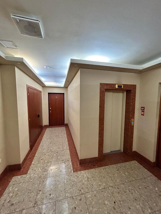 Studio Apartment In The Heart Of Riga Old Town Buitenkant foto
